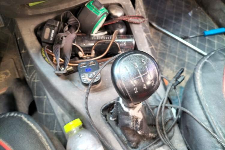 Used Wuling Hongguang 2020 1.2L S Base Model China VI LSI Gear Lever