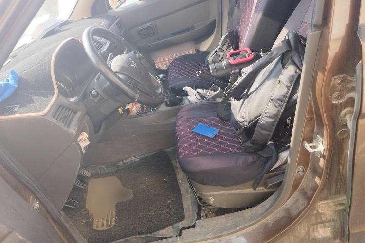 Used Wuling Hongguang 2020 1.2L S Base Model China VI LSI Left Front Seat