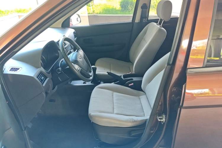 Used Wuling Hongguang 2020 1.2L S Base Model China VI LSI Left Front Seat