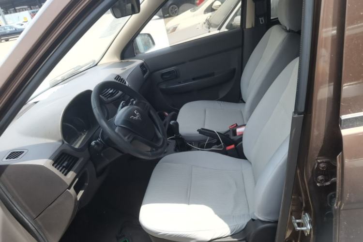 Used Wuling Hongguang 2020 1.2L S Base Model China VI LSI Left Front Seat