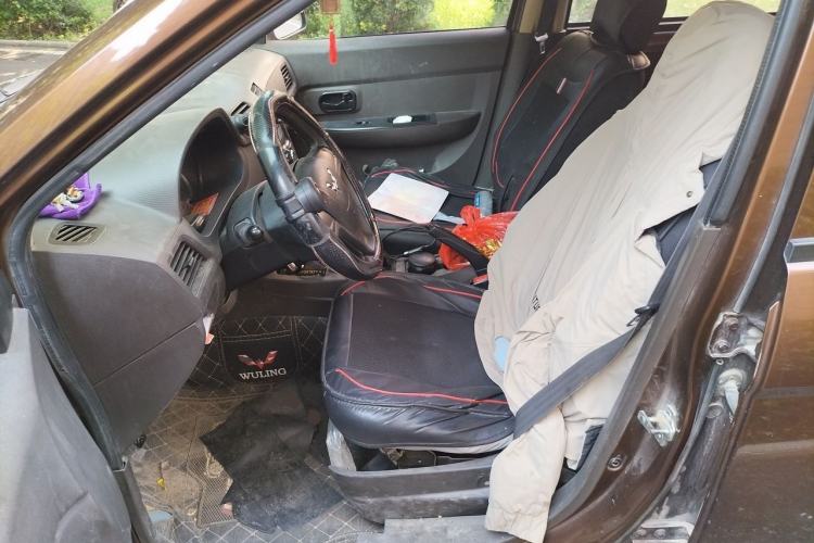 Used Wuling Hongguang 2020 1.2L S Base Model China VI LSI Left Front Seat