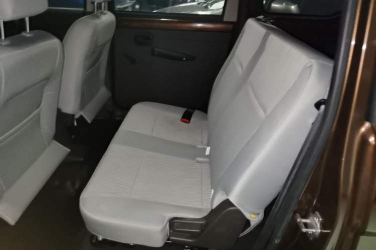 Used Wuling Hongguang 2020 1.2L S Base Model China VI LSI Left Rear Seat