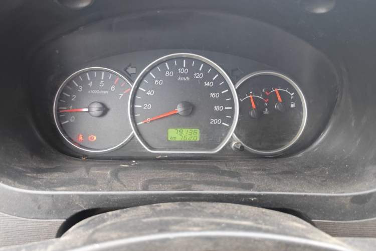 Used Wuling Hongguang 2020 1.2L S Base Model China VI LSI Odometer Close Up