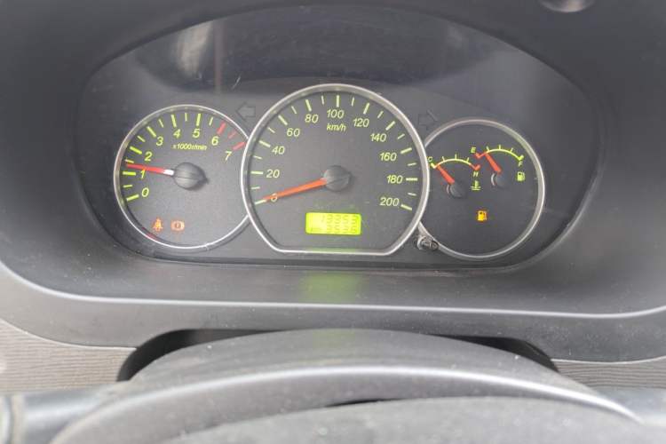 Used Wuling Hongguang 2020 1.2L S Base Model China VI LSI Odometer Close Up