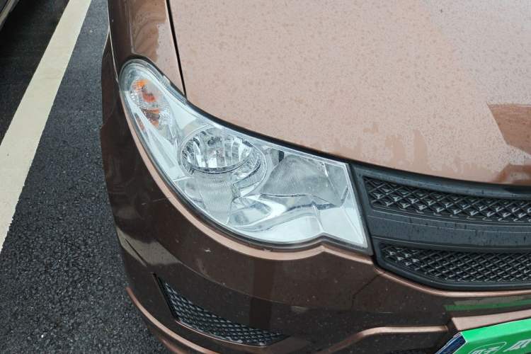 Used Wuling Hongguang 2020 1.2L S Base Model China VI LSI Right Front Headlight