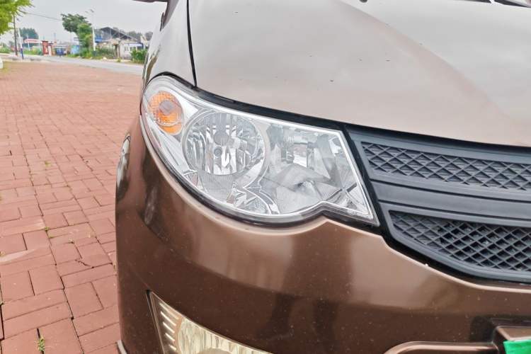 Used Wuling Hongguang 2020 1.2L S Base Model China VI LSI Right Front Headlight