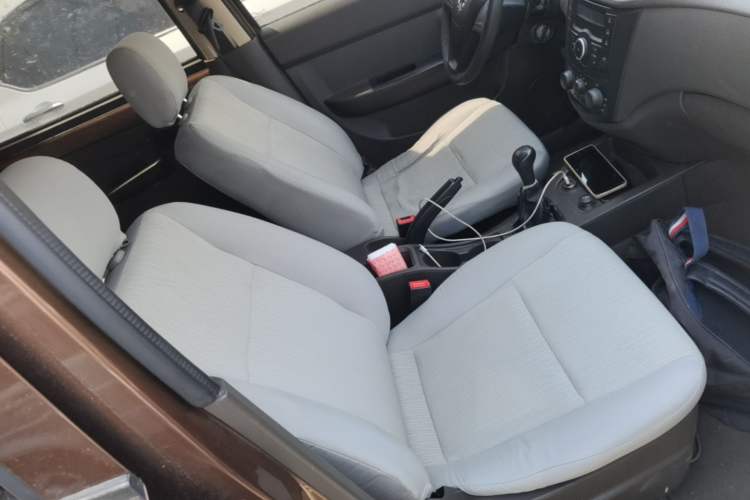 Used Wuling Hongguang 2020 1.2L S Base Model China VI LSI Right Front Seat