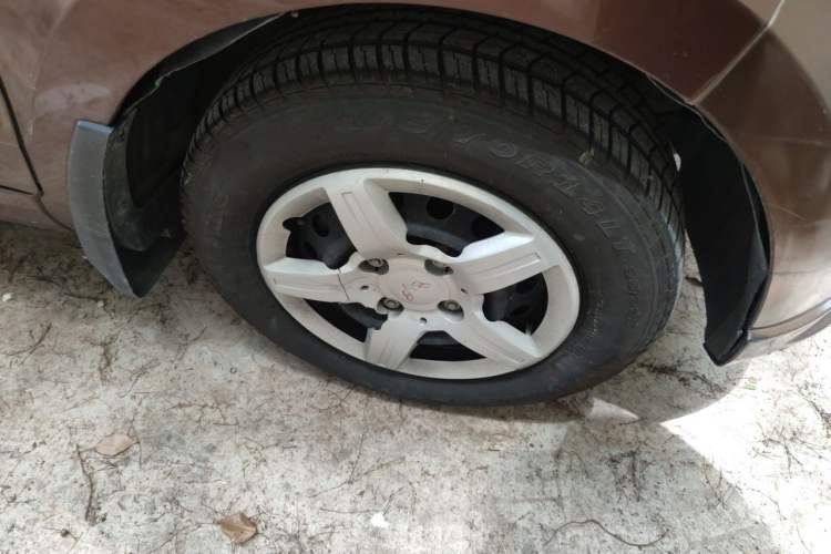 Used Wuling Hongguang 2020 1.2L S Base Model China VI LSI Right Front Wheel Hub