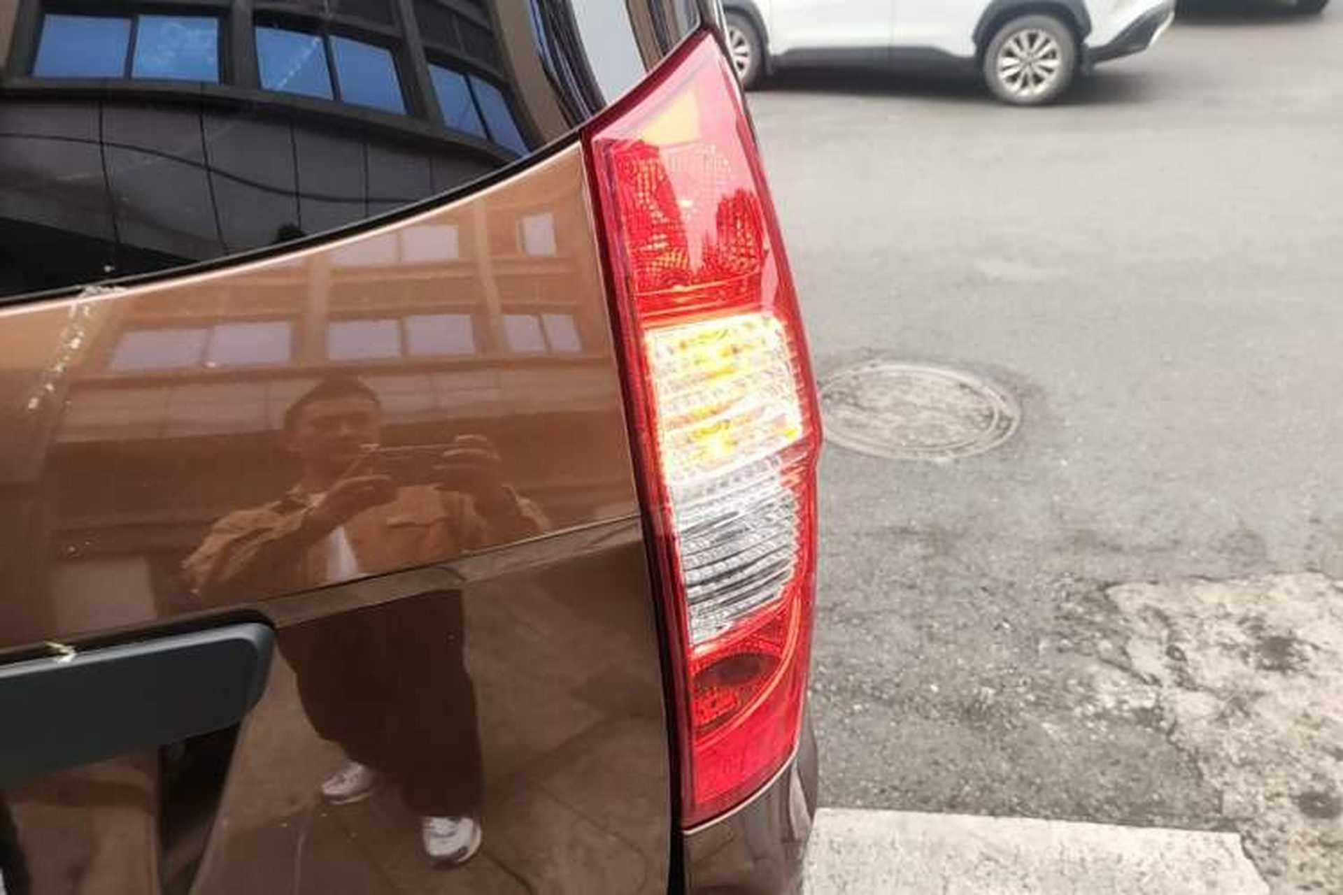 Used Wuling Hongguang 2020 1.2L S Base Model China VI LSI Right Rear Taillight