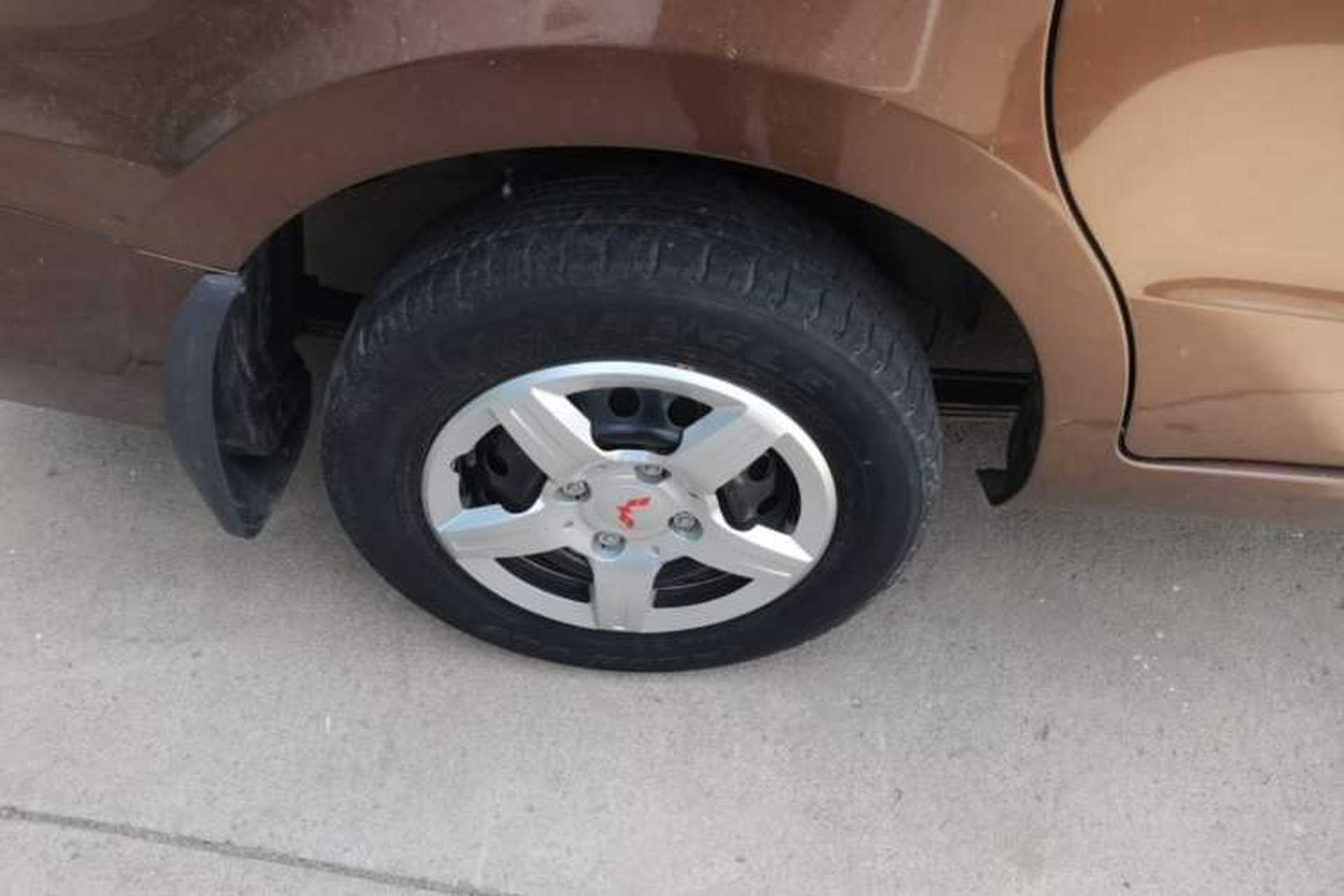 Used Wuling Hongguang 2020 1.2L S Base Model China VI LSI Right Rear Wheel Hub