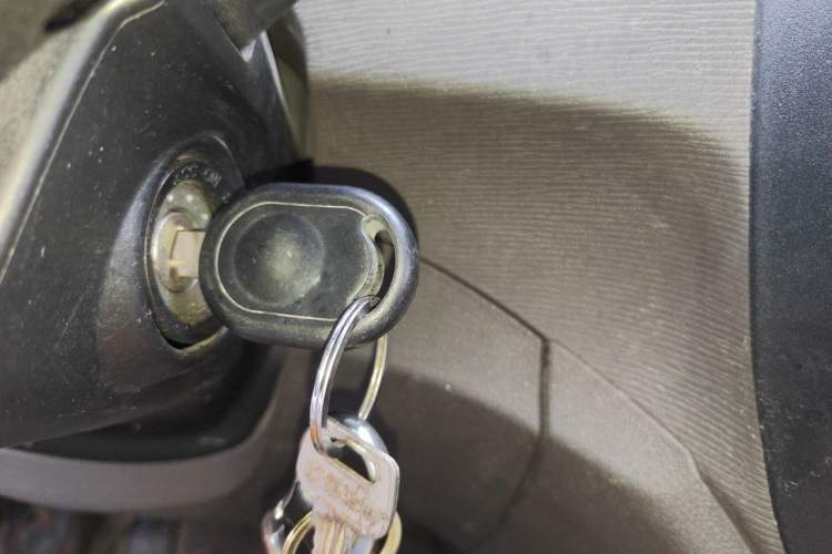 Used Wuling Hongguang 2020 1.2L S Base Model China VI LSI Vehicle Key