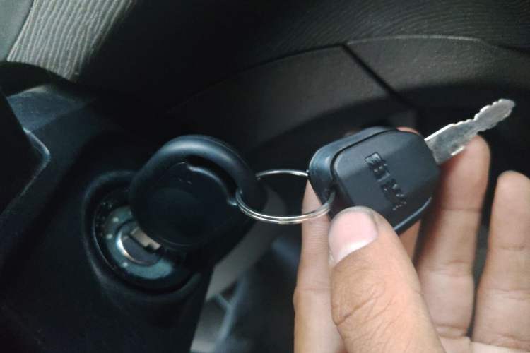 Used Wuling Hongguang 2020 1.2L S Base Model China VI LSI Vehicle Key