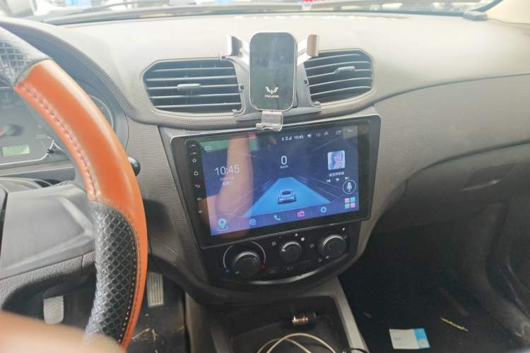 Used Wuling Hongguang 2020 1.2L S Base Model China VI LSI Audio And AC Panel