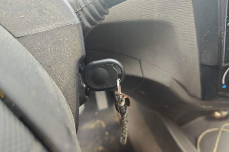 Used Wuling Hongguang 2020 1.2L S Base Model China VI LSI Vehicle Key