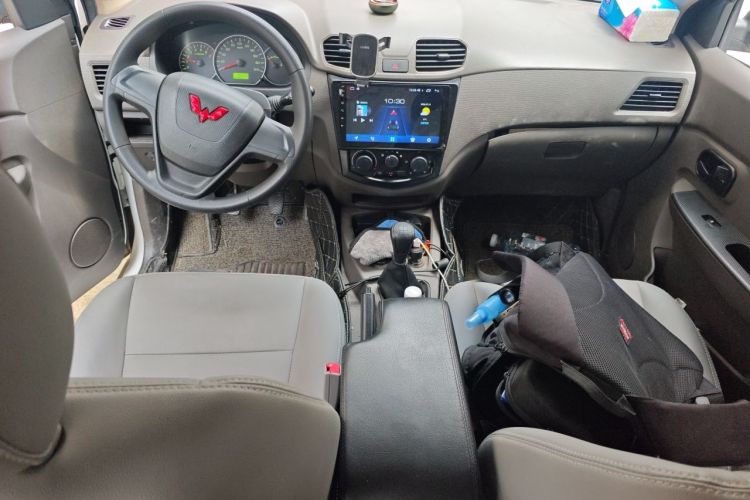 Used Wuling Hongguang 2020 1.2L S Base Model China VI LSI Center Console