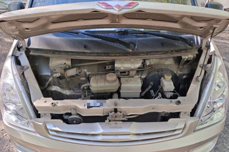 Used Wuling Hongguang  Engine Bay