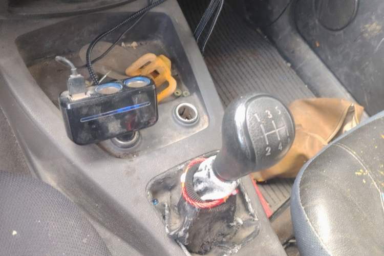 Used Wuling Hongguang 2020 1.2L S Base Model China VI LSI Gear Lever