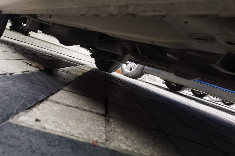Used Wuling Hongguang 2020 1.2L S Base Model China VI LSI Chassis Front Right