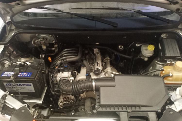 Used Wuling Hongguang 2020 1.2L S Base Model China VI LSI Engine Bay