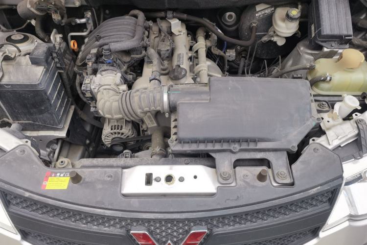 Used Wuling Hongguang 2020 1.2L S Base Model China VI LSI Engine Bay