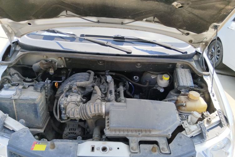 Used Wuling Hongguang 2020 1.2L S Base Model China VI LSI Engine Bay