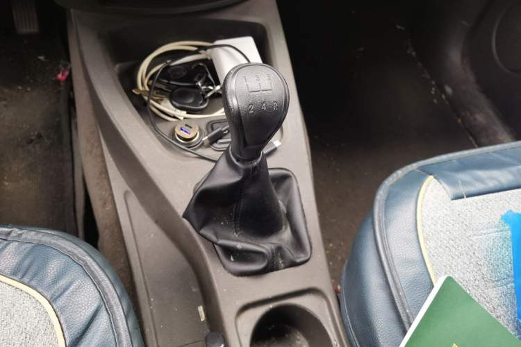 Used Wuling Hongguang 2020 1.2L S Base Model China VI LSI Gear Lever