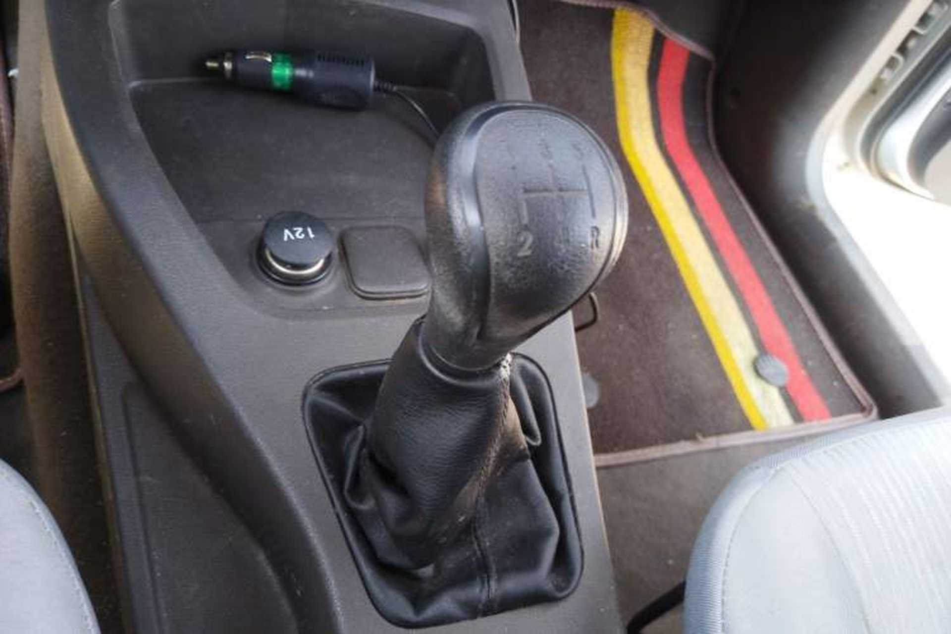 Used Wuling Hongguang 2020 1.2L S Base Model China VI LSI Gear Lever