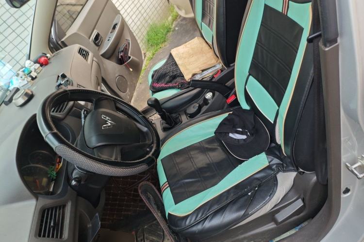 Used Wuling Hongguang 2020 1.2L S Base Model China VI LSI Left Front Seat