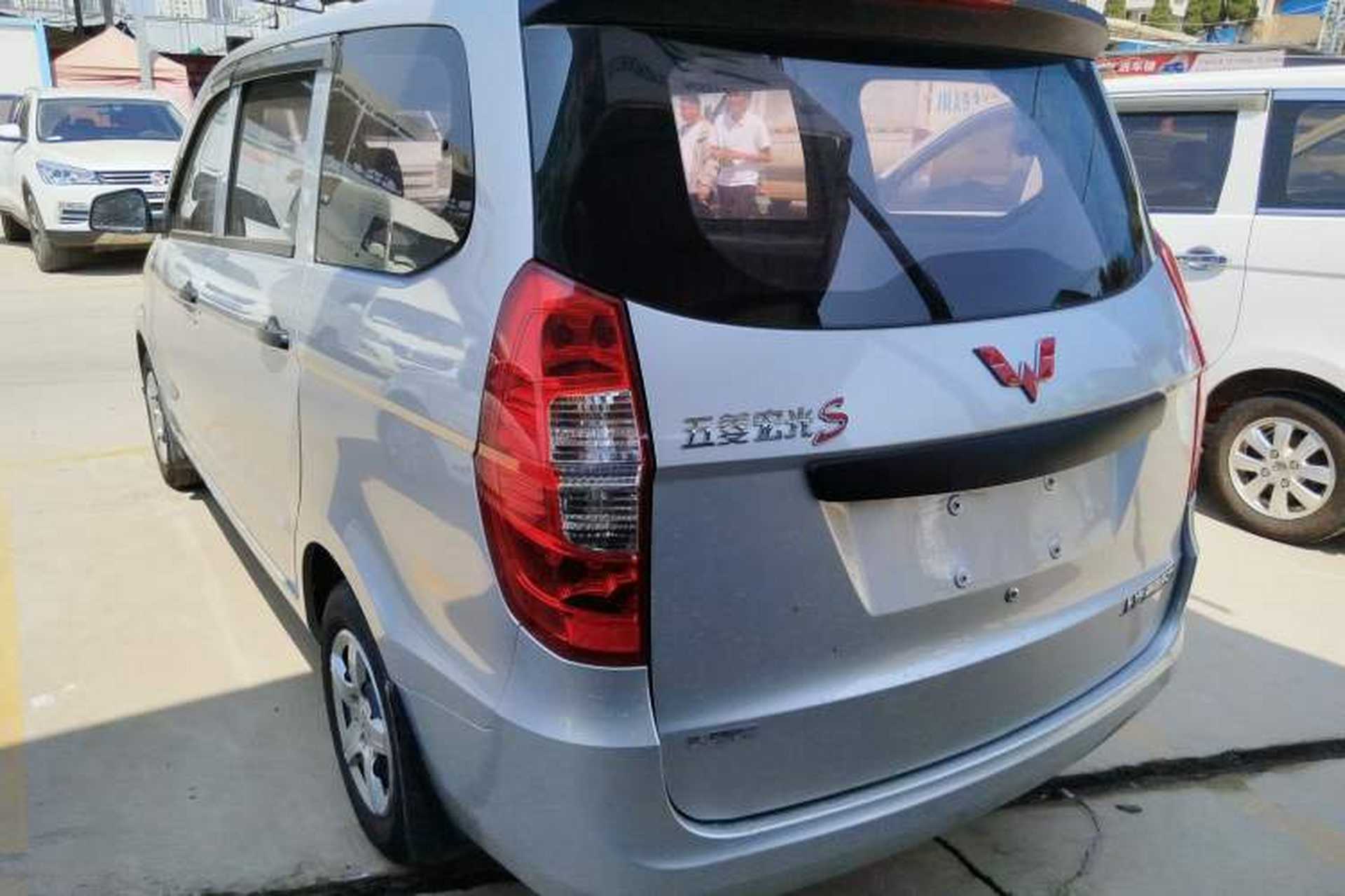 Used Wuling Hongguang 2020 1.2L S Base Model China VI LSI Rear Left 45 Deg