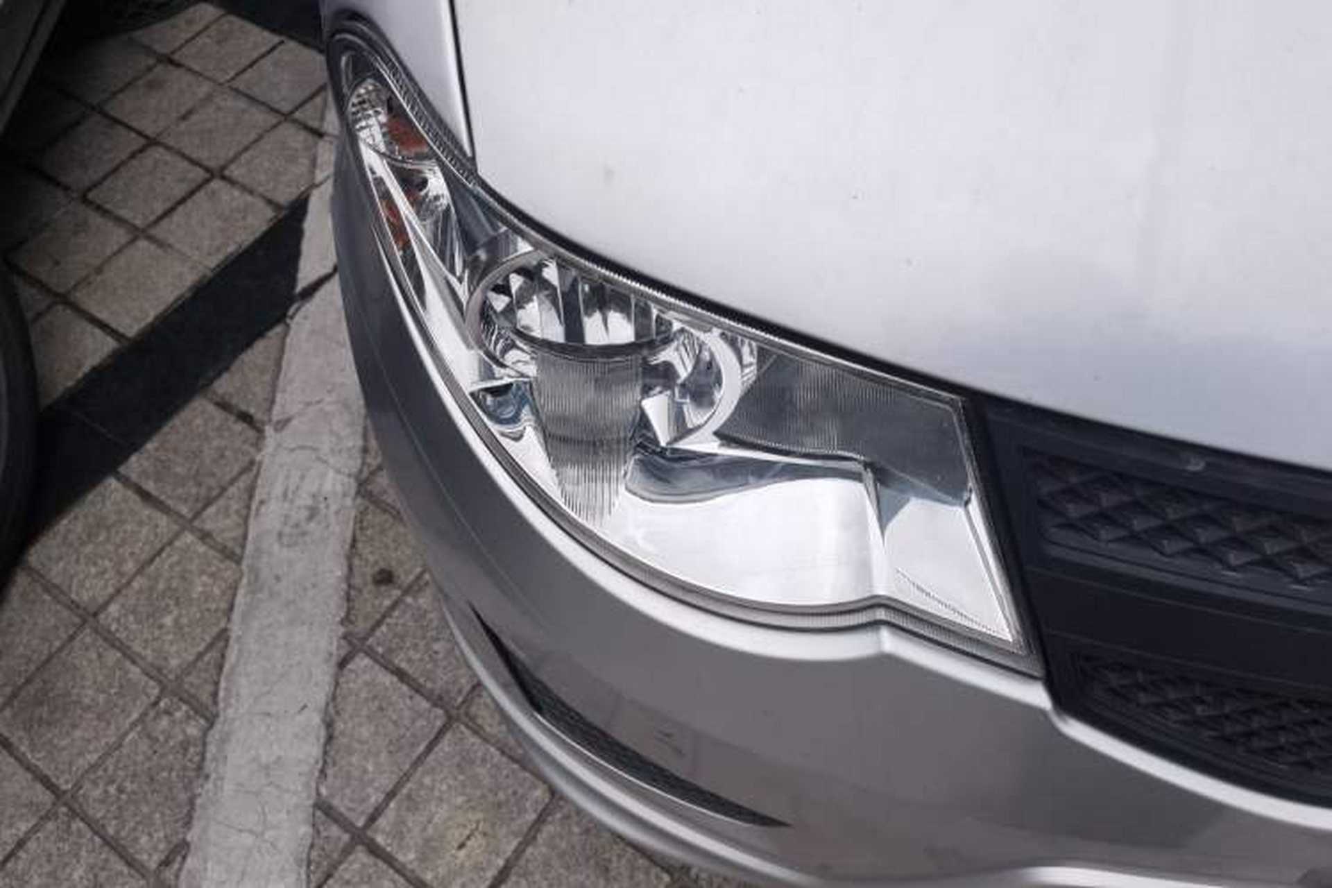 Used Wuling Hongguang 2020 1.2L S Base Model China VI LSI Right Front Headlight