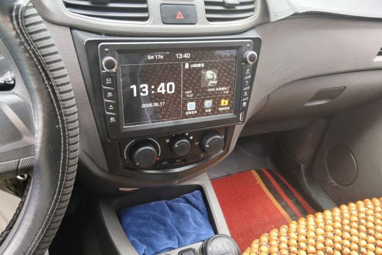 Used Wuling Hongguang 2020 1.2L S Base Model China VI LSI Audio And AC Panel
