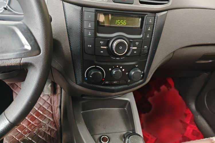 Used Wuling Hongguang 2020 1.2L S Base Model China VI LSI Audio And AC Panel
