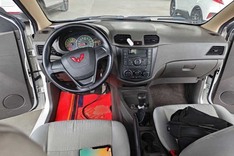 Used Wuling Hongguang 2020 1.2L S Base Model China VI LSI Center Console