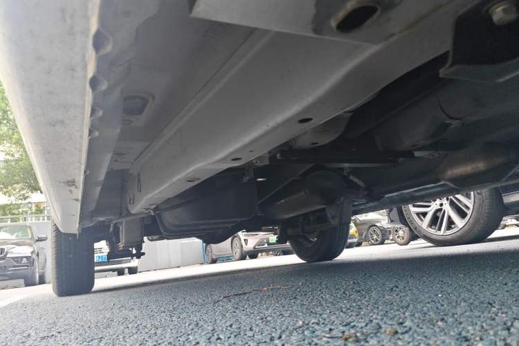 Used Wuling Hongguang 2020 1.2L S Base Model China VI LSI Chassis Front Right