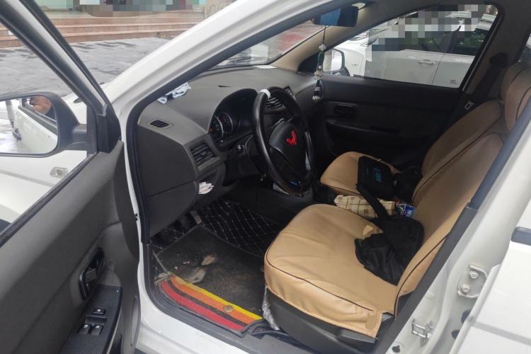 Used Wuling Hongguang 2020 1.2L S Base Model China VI LSI Driver Seat