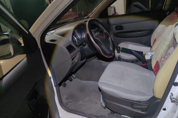 Used Wuling Hongguang 2020 1.2L S Base Model China VI LSI Driver Seat