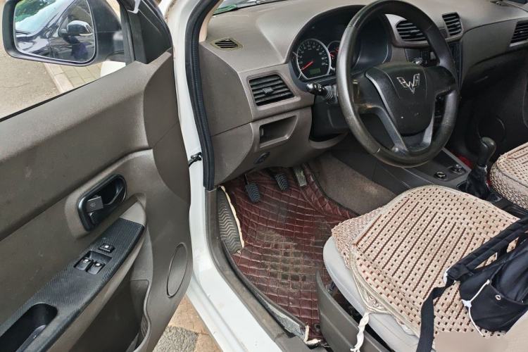Used Wuling Hongguang 2020 1.2L S Base Model China VI LSI Driver Seat