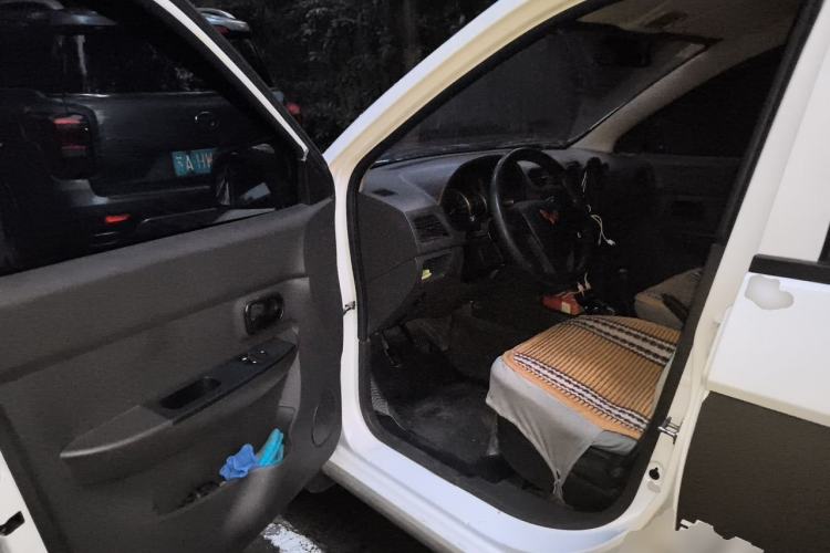 Used Wuling Hongguang 2020 1.2L S Base Model China VI LSI Driver Seat