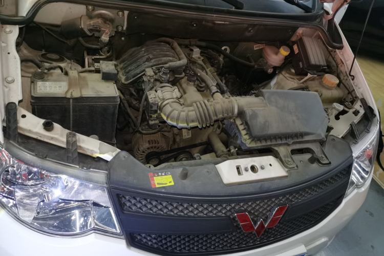 Used Wuling Hongguang 2020 1.2L S Base Model China VI LSI Engine Bay