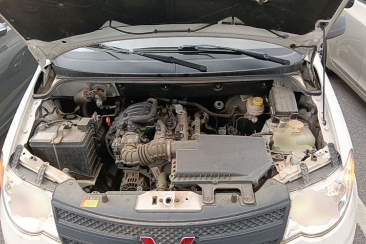 Used Wuling Hongguang 2020 1.2L S Base Model China VI LSI Engine Bay