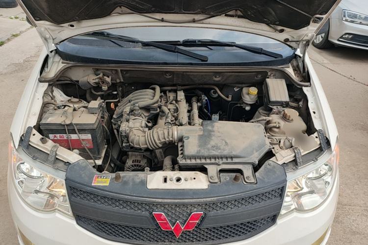 Used Wuling Hongguang 2020 1.2L S Base Model China VI LSI Engine Bay