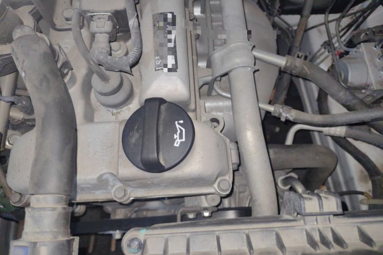 Used Wuling Hongguang 2020 1.2L S Base Model China VI LSI Engine Bay
