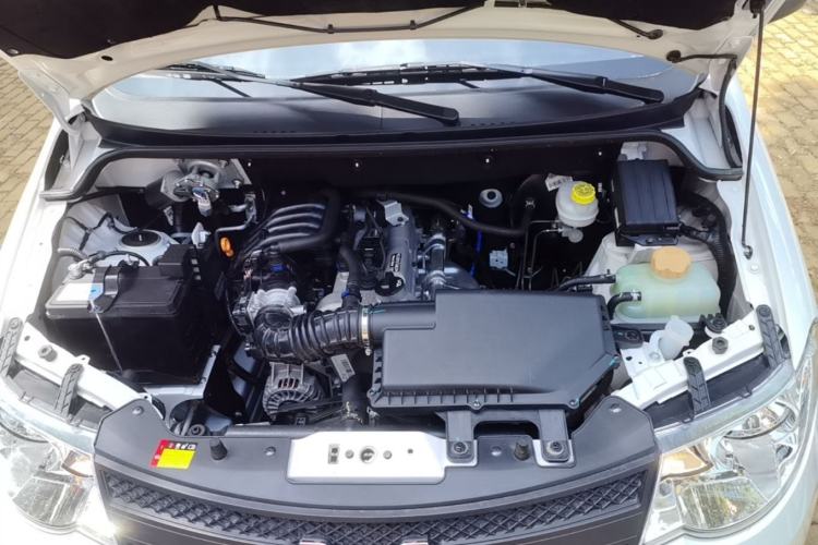 Used Wuling Hongguang 2020 1.2L S Base Model China VI LSI Engine Bay