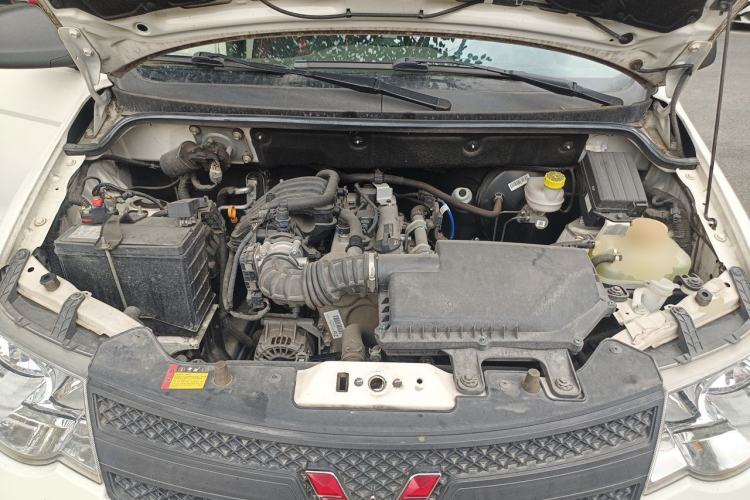 Used Wuling Hongguang 2020 1.2L S Base Model China VI LSI Engine Bay