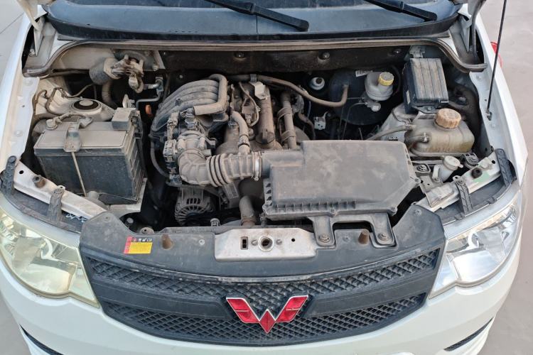 Used Wuling Hongguang 2020 1.2L S Base Model China VI LSI Engine Bay