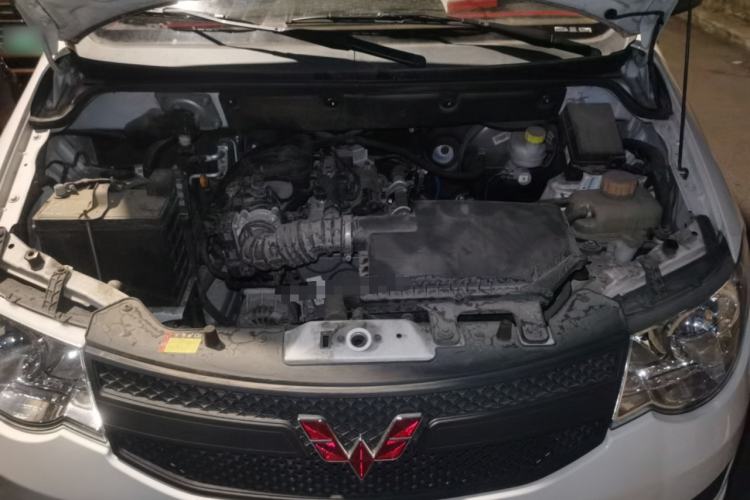 Used Wuling Hongguang 2020 1.2L S Base Model China VI LSI Engine Bay