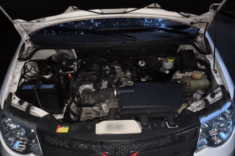 Used Wuling Hongguang 2020 1.2L S Base Model China VI LSI Engine Bay