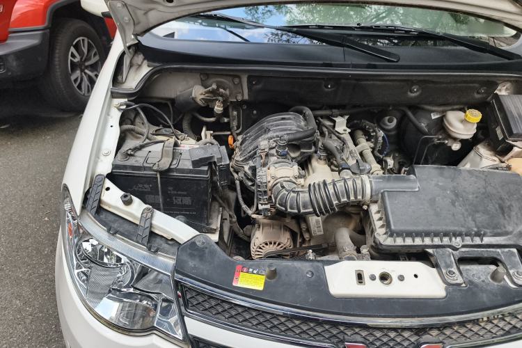 Used Wuling Hongguang 2020 1.2L S Base Model China VI LSI Engine Bay Right