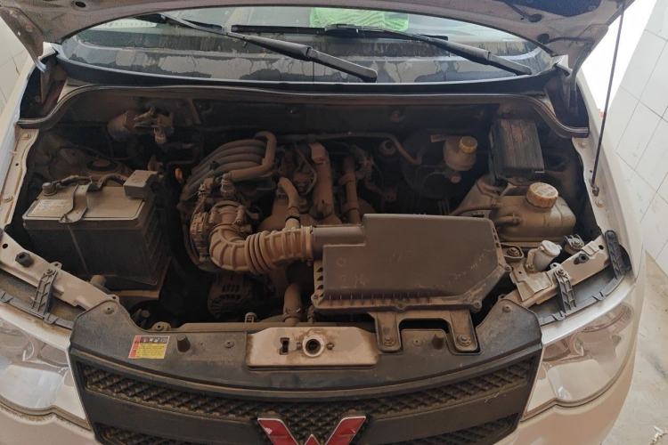 Used Wuling Hongguang 2020 1.2L S Base Model China VI LSI Engine Bay