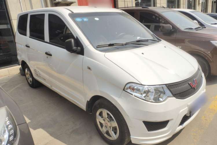Used Wuling Hongguang 2020 1.2L S Base Model China VI LSI Exterior 2